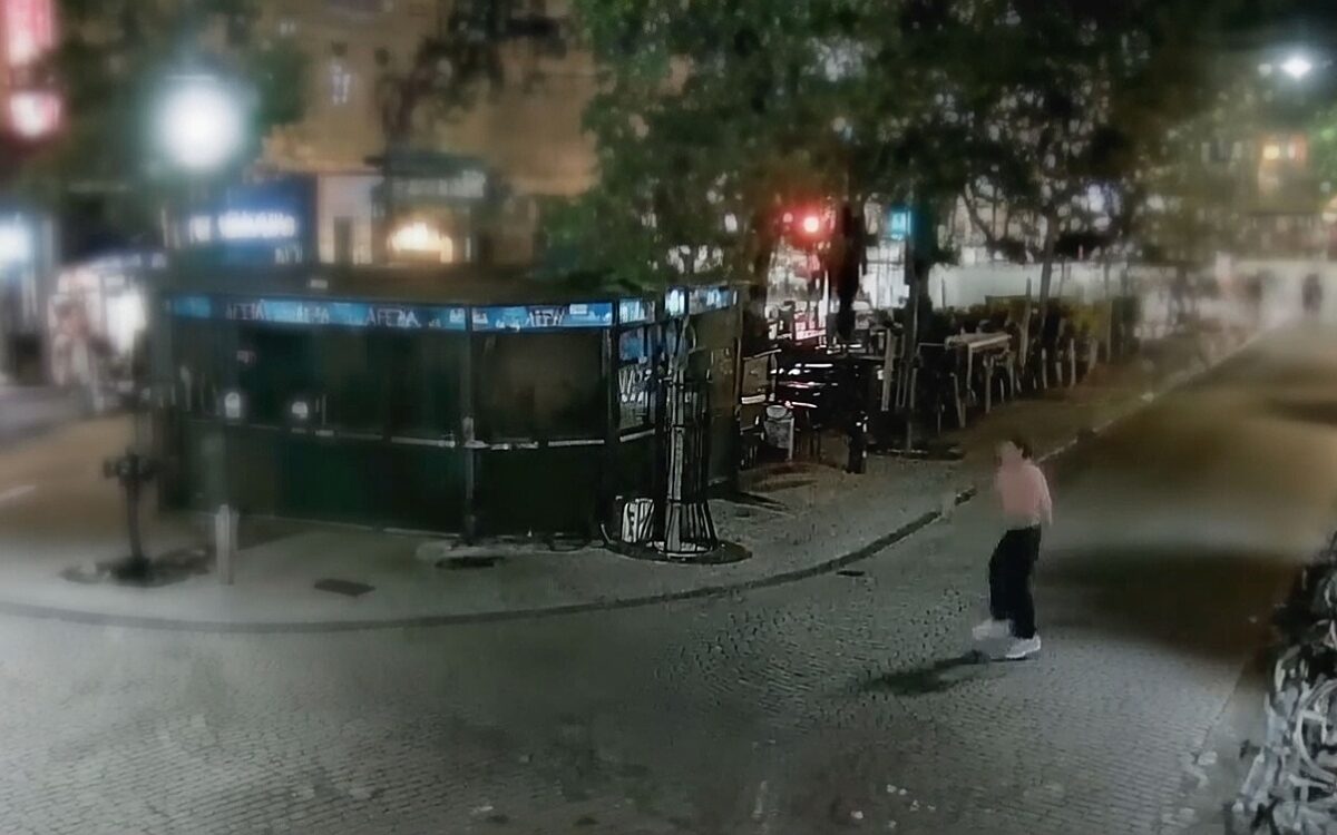 Politie toont beelden van verdachte na mishandeling waarbij man acht tanden verliest