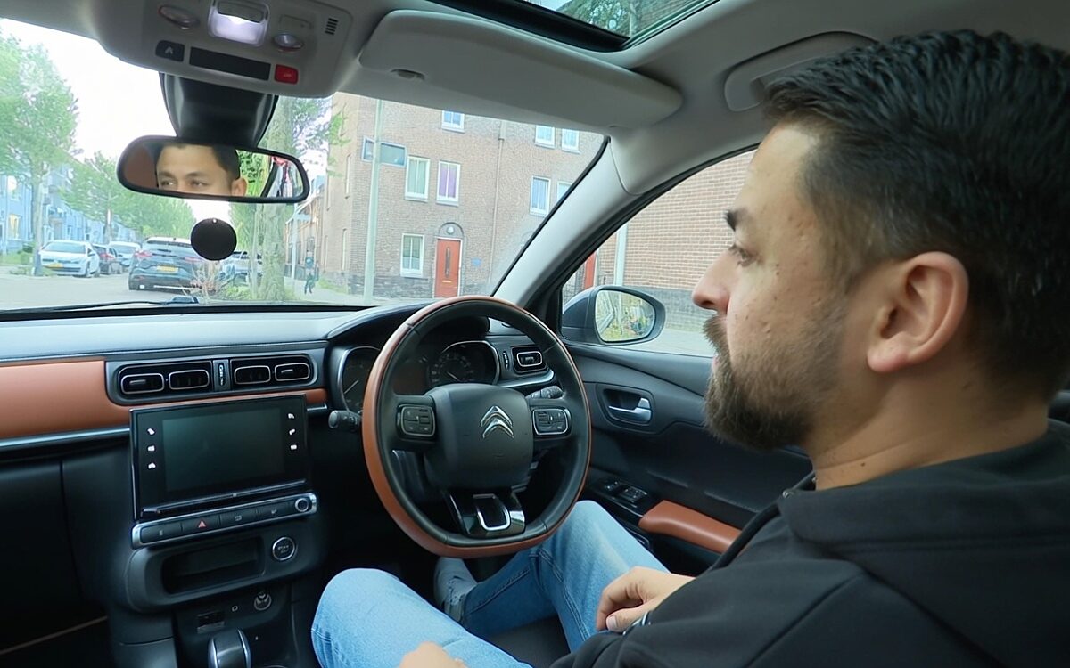 Mogelijk gevaarlijke airbag in 125.000 auto's in Nederland