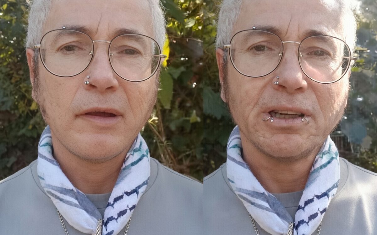 Gekkie Niek Tijne met tepelstickers in VK opgepakt voor terrorisme
