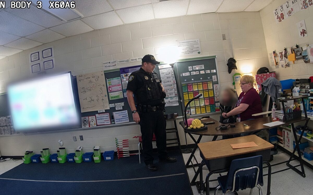 Politie deelt bodycambeelden van schietpartij in Virginia: 6-jarige leerling schoot juf in borst