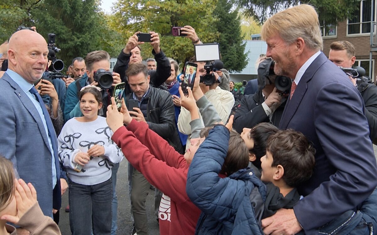 Azc Leersum wil het goede voorbeeld geven en ontvangt de koning