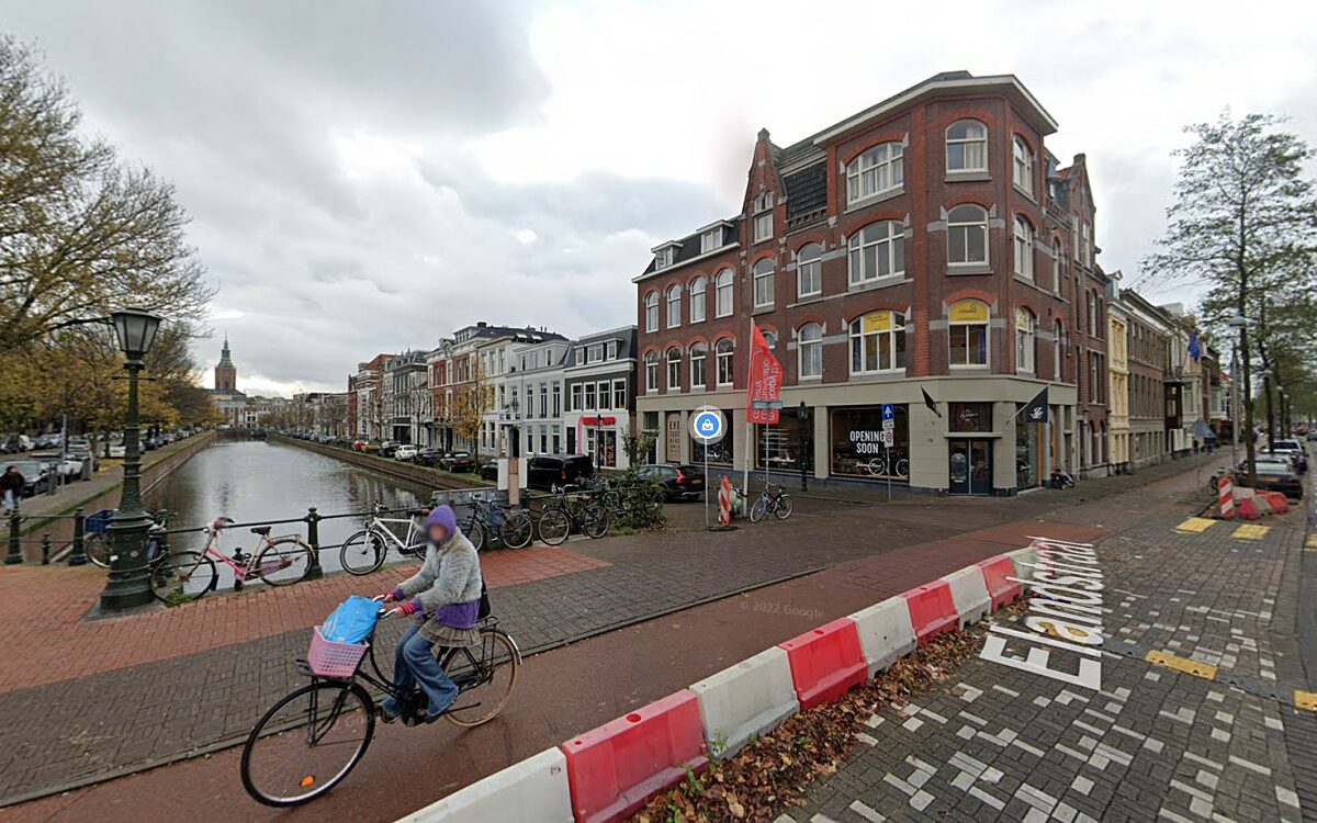 Video: Twee jongens (13 en 14) aangehouden om vuurwerkbom in Den Haag