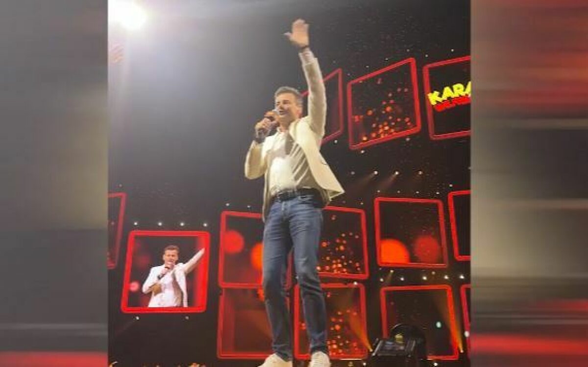 Wilfred Genee's karaoke-debuut in Gelredome tijdens Snollebollekes Live