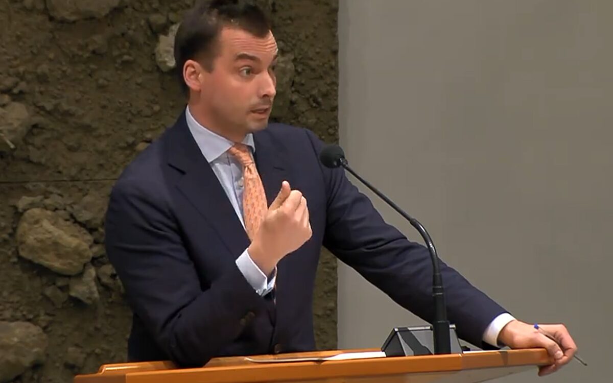Kamerleden boos na opmerking Baudet: 'In elk ander situatie zou iemand je op je bek slaan'