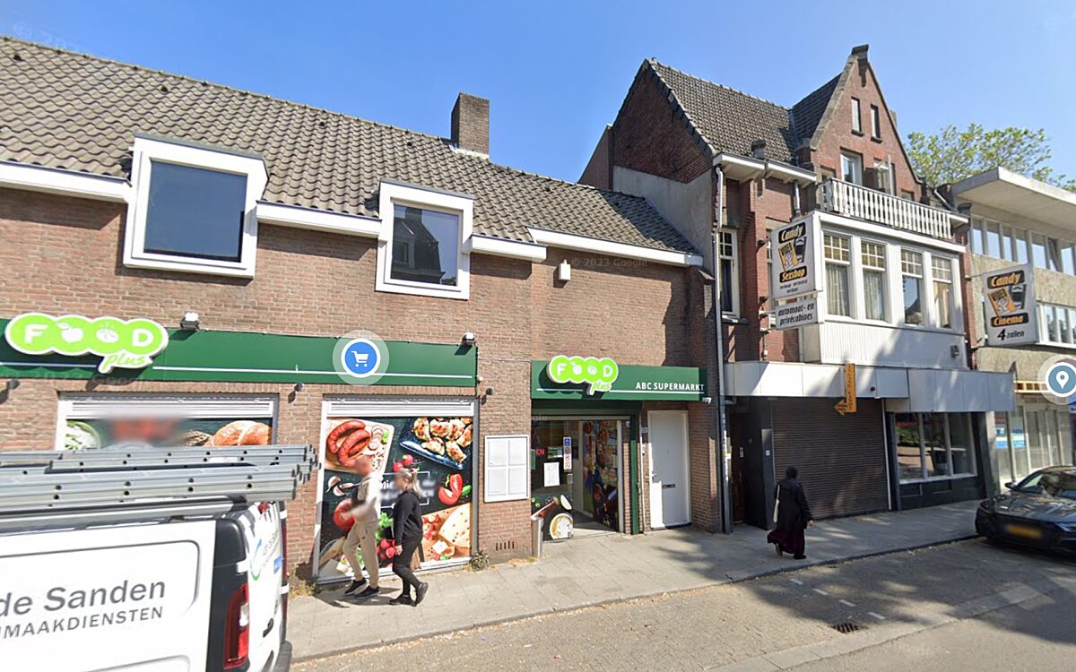 Man flipt als hij niet gratis film mag zien in Tilburgse seksshop: ‘Ik snijd je strot door’