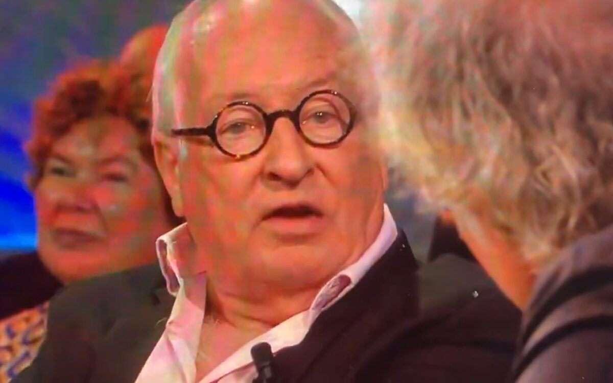 Youp van 't Hek sloopt Ronald Plasterk: 'Hé oplichter, wegwezen idioot'