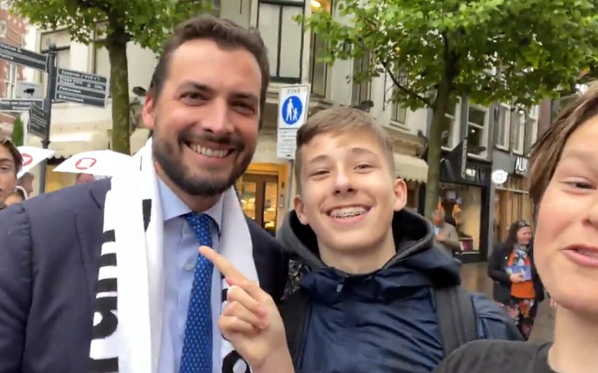 Thierry Baudet uitgejouwd door puber: 'Grootste clown van de Nederlandse politiek'