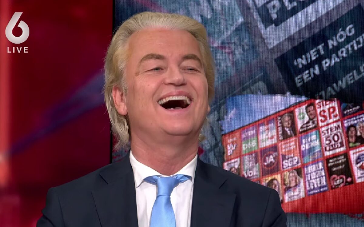 PVV hijgt PvdA-GroenLinks in de nek