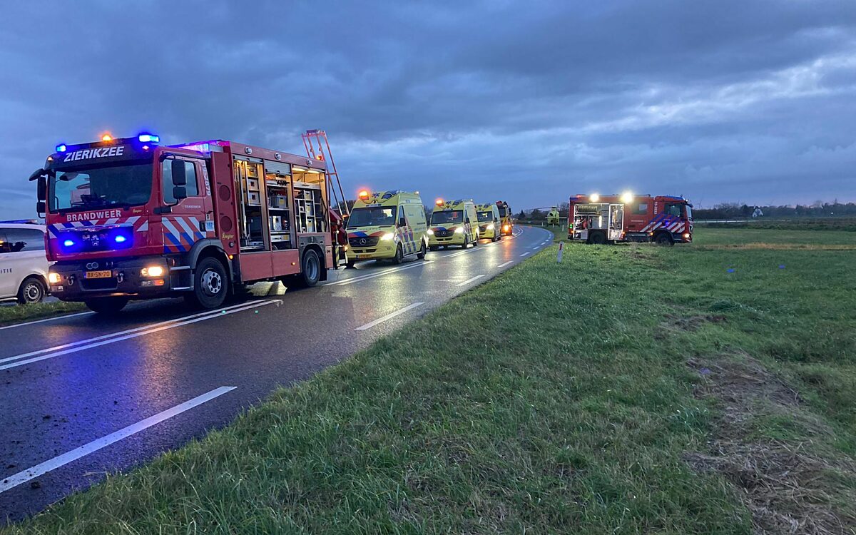 Ernstig verkeersongeval op N59 bij Zierikzee: vier gewonden, weg afgesloten