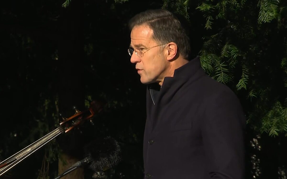 Video: Rutte staat stil bij 7 oktober-aanvallen op holocaustherdenking