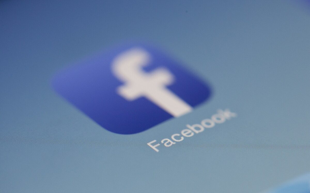 Overheid wil mogelijk stoppen met Facebook vanwege veiligheidsrisico