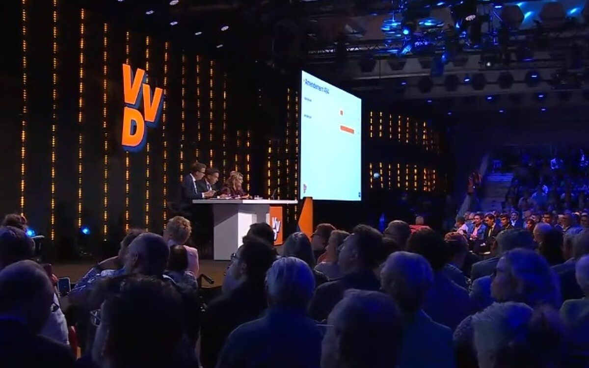 Ex-terroriste Sahla nu toch geroyeerd door VVD, 'Ontfutselde geld van partijprominent'