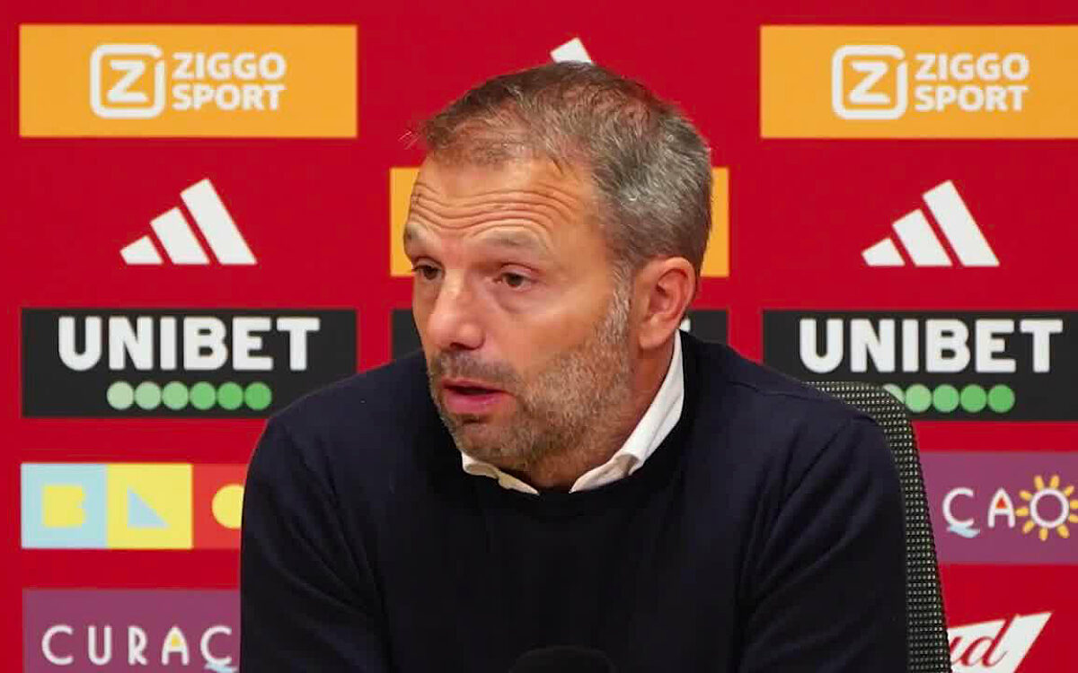 Kritiek op Ajax-trainer Steijn na tripje Ibiza in interlandweekend