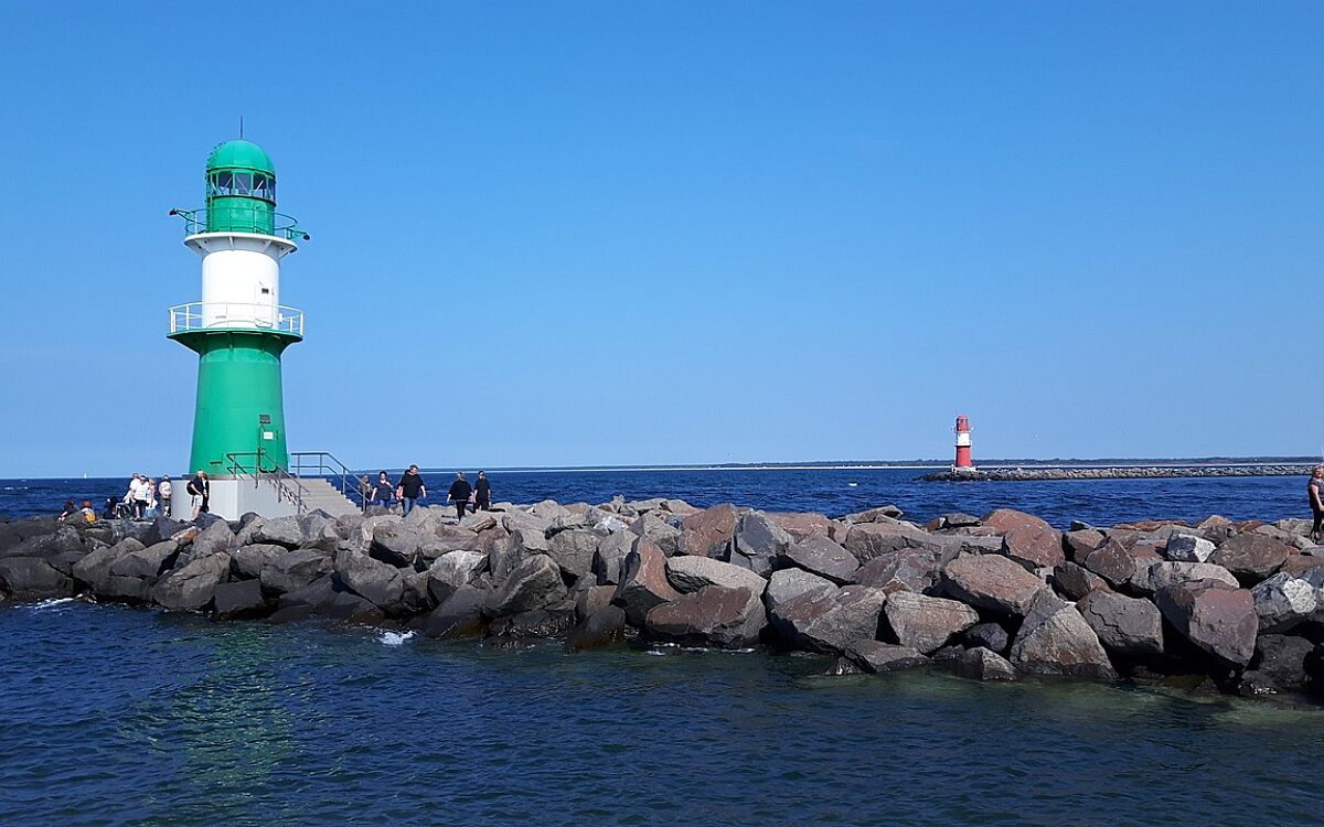 Duitse rechter: in zee plassen is geen strafbaar feit