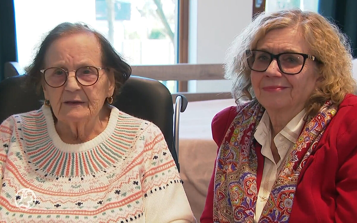 Yvonne (63) is mantelzorger van haar 87-jarige moeder: ‘Ik heb geen privéleven meer’