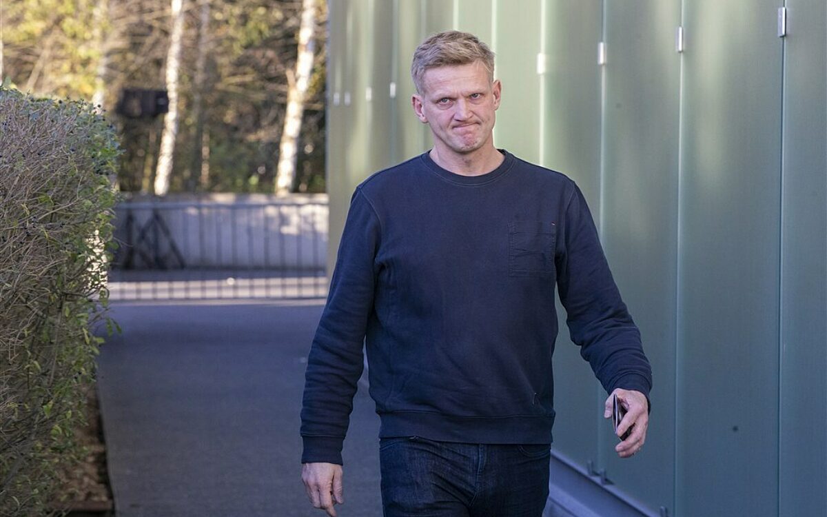 Vlaamse presentator Sven Pichal (44) vastgezet in omvangrijk misbruikonderzoek