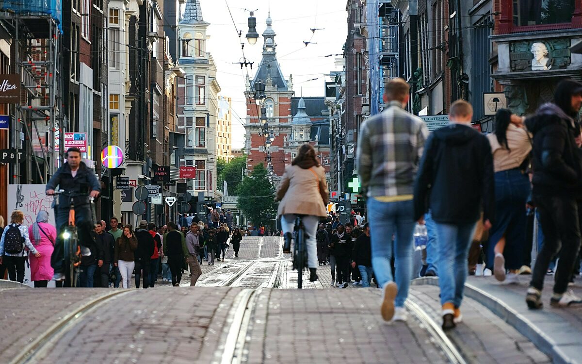 'Autochtone Nederlanders nieuwe minderheid in steden'
