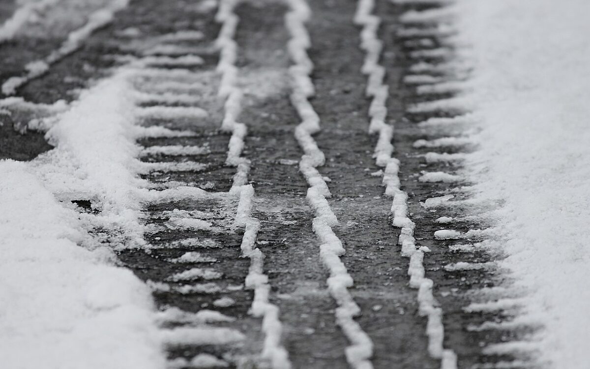 Winterse buien zorgen voor code geel in deel van Nederland