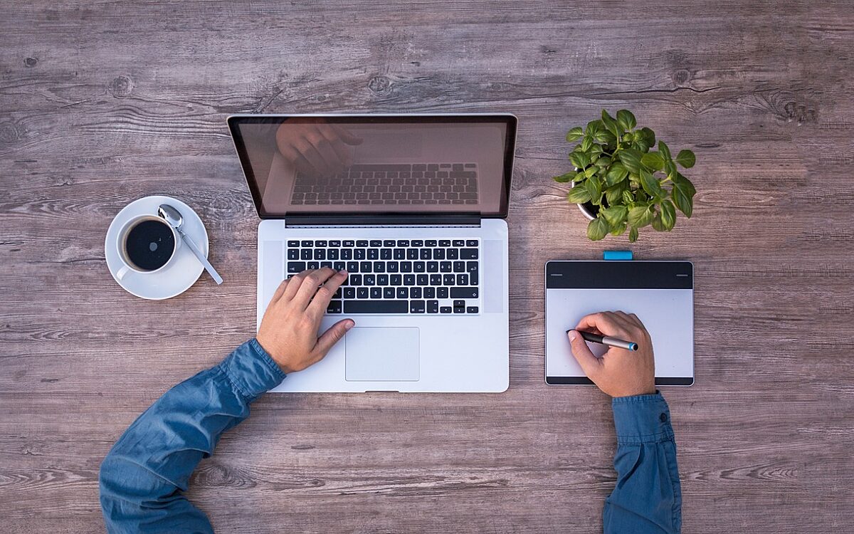 Steeds meer mensen stappen jaarlijks over van internet aanbieder