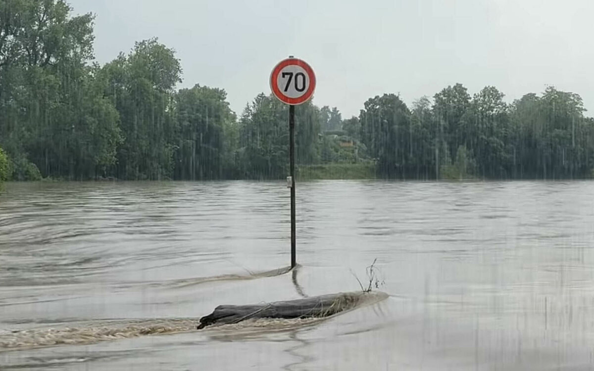 Dodental door noodweer in Duitsland loopt op