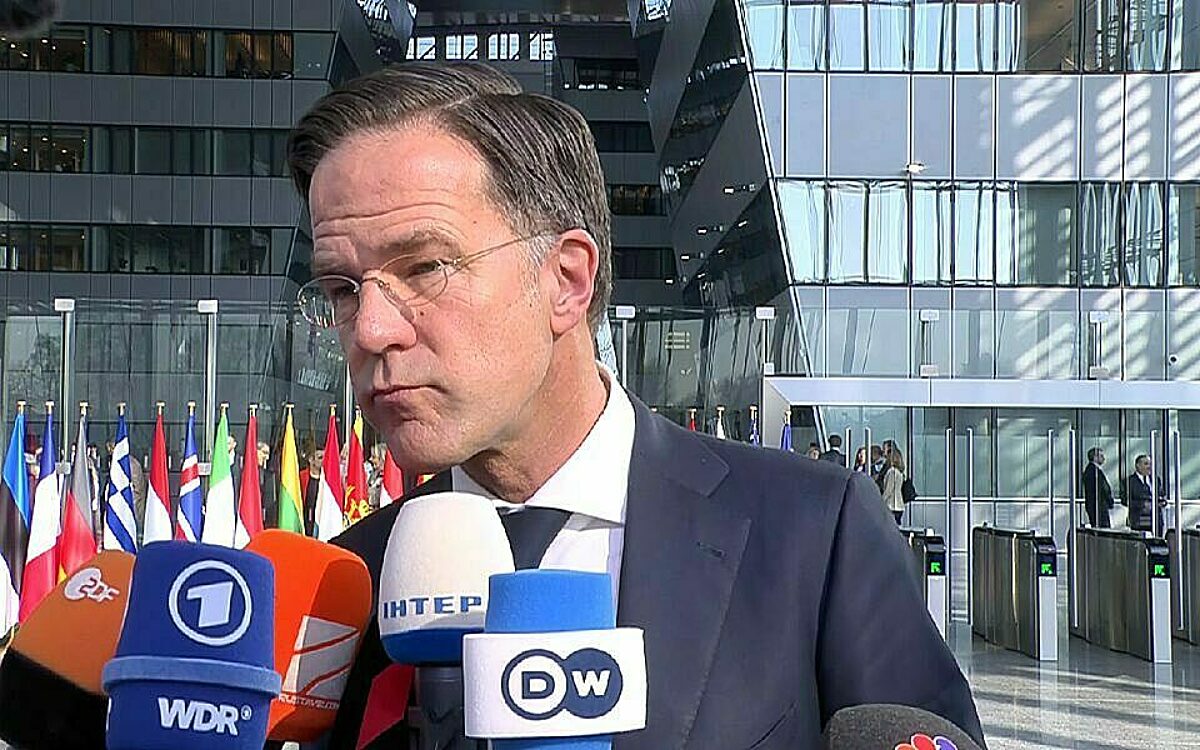 'Nog maar 4 lidstaten niet overtuigd van NAVO-baan Rutte'