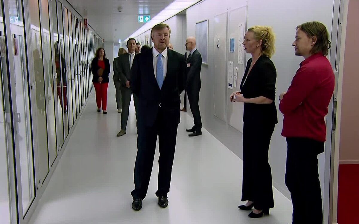 Video: Koning Willem-Alexander betrokken bij moordonderzoek