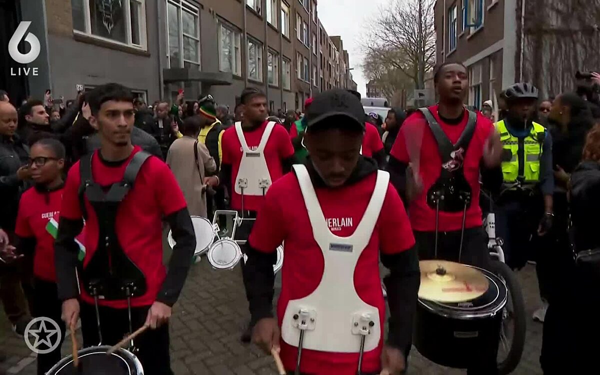 Zien: Vrienden nemen op geheel eigen wijze afscheid van Def Rhymz