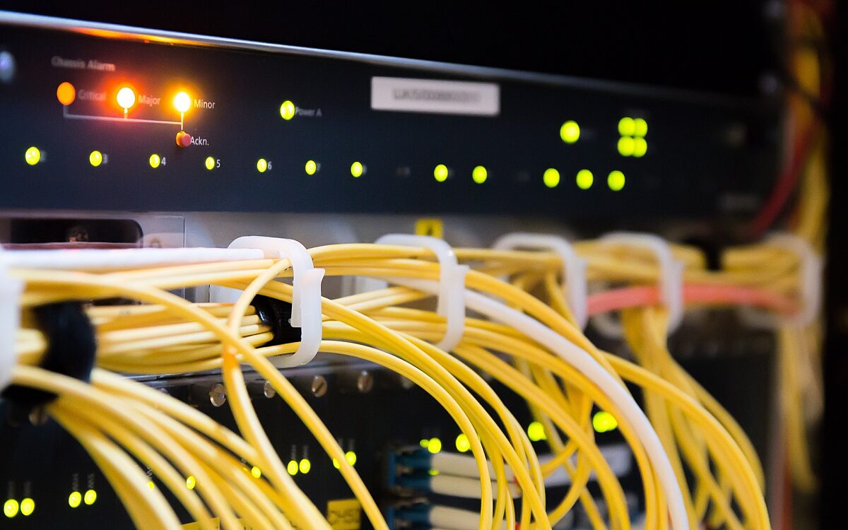 Website Limburgs vliegveld uit de lucht door vermeende ddos-aanval