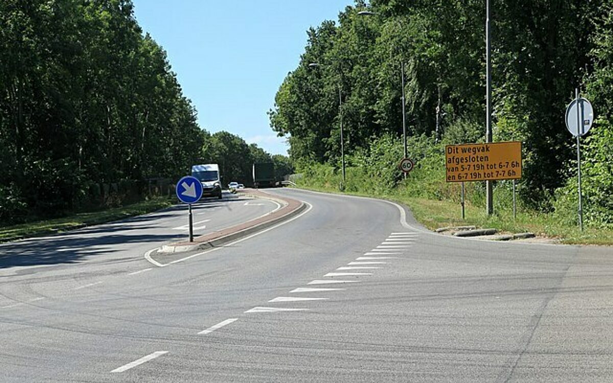 Asielzoeker overleden na aanrijding op N366 bij AZC Ter Apel