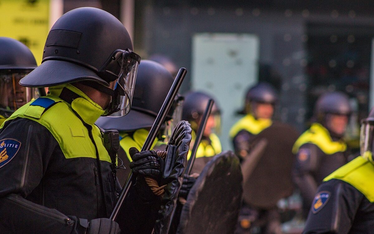 Vrouw opgepakt op verdenking van doodsteken man (50) in Rijnsburg