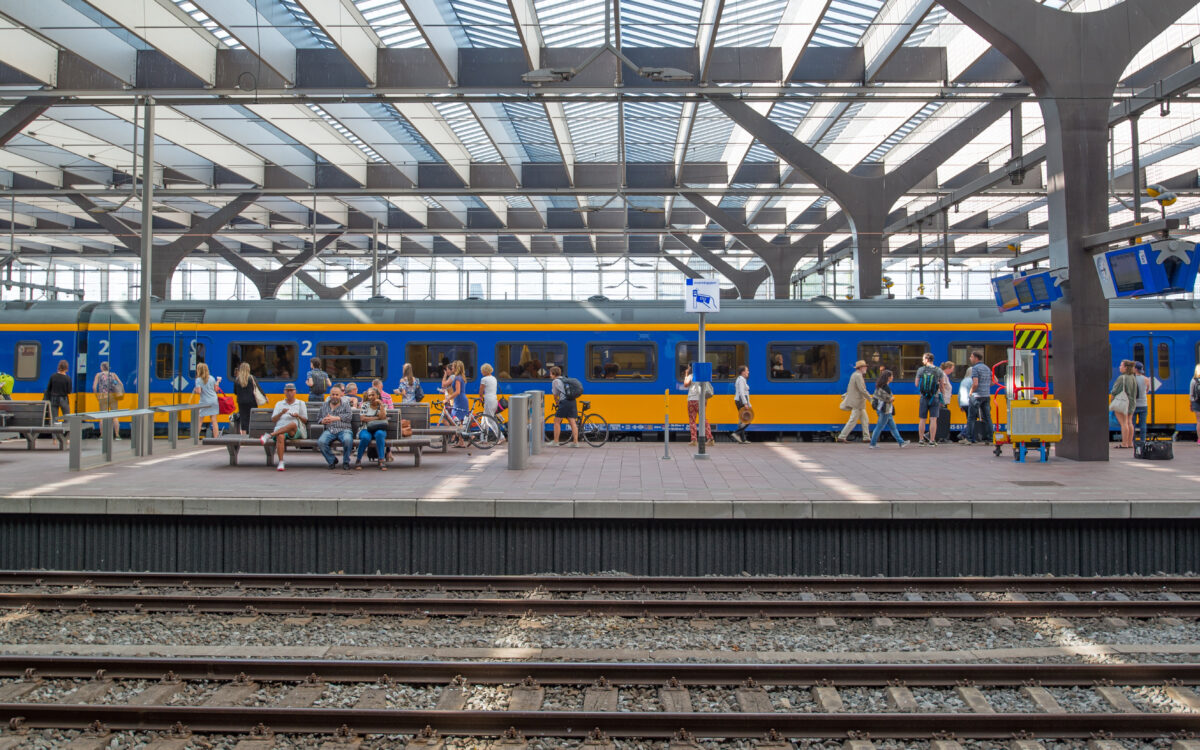 Groen licht voor duurdere treinkaartjes in de spits