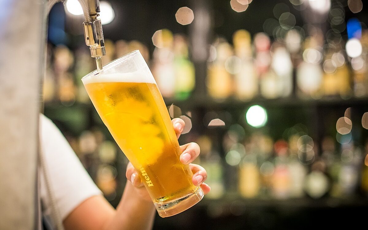 Socialistische jongerengroep na ophef: 'Volgende keer iftar zonder bier'
