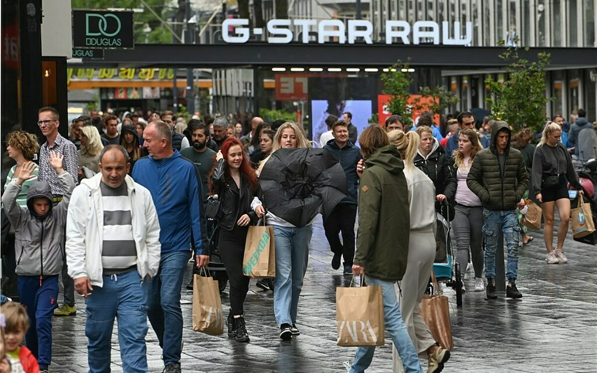 Nederlandse economie belandt in recessie