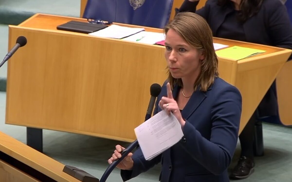 Haagse stoelendans: Bruins Slot nieuwe minister Buitenlandse Zaken, Hugo de Jonge binnenlandminister