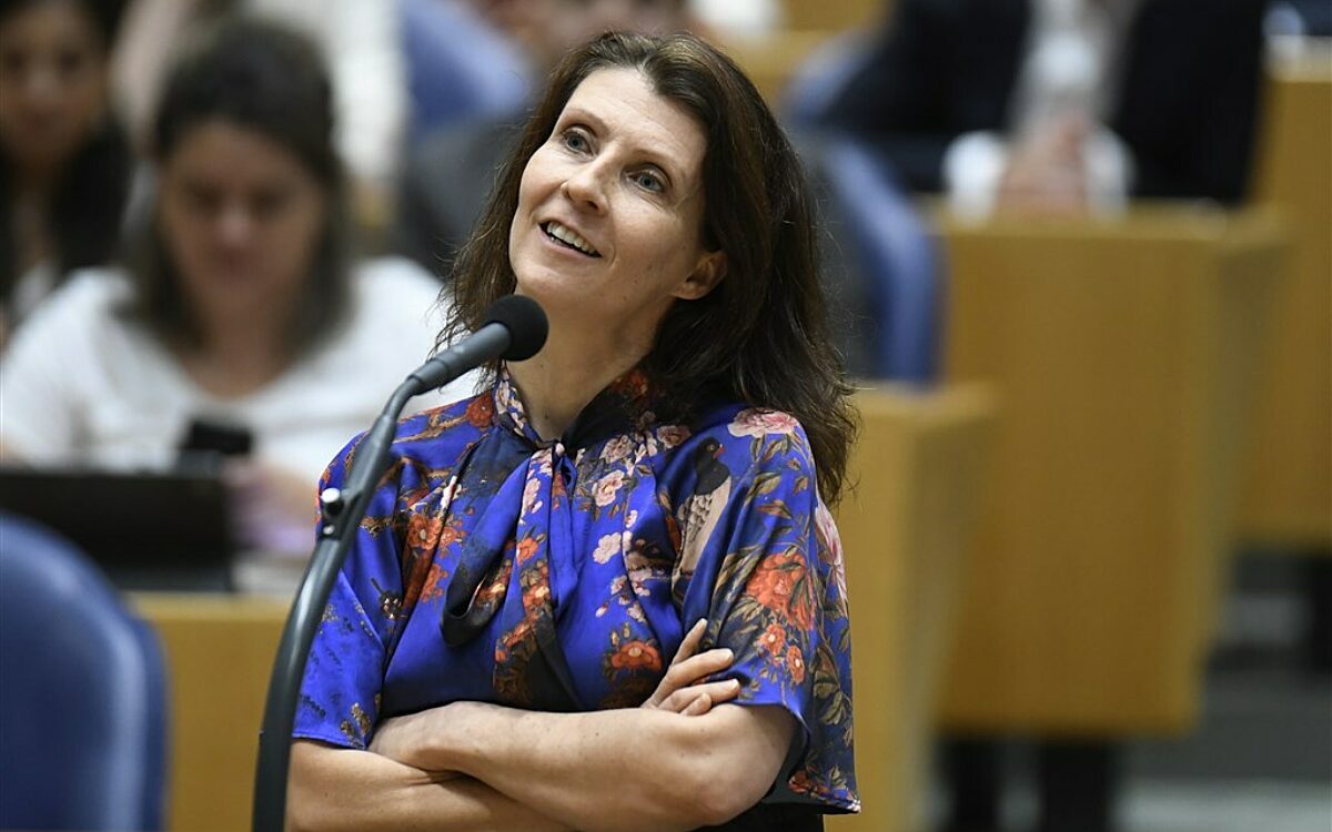 Ouwehand wint PvdD-strijd: partijbestuur stapt op