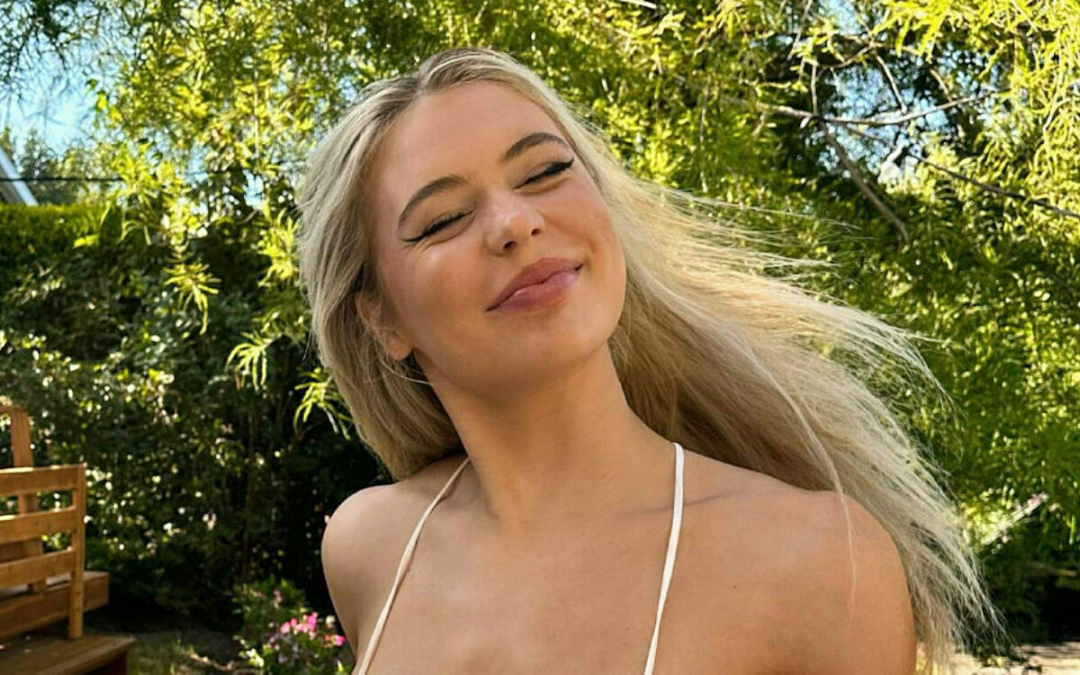 Sexy bikinifoto's Jutta Leerdam uitgelekt: diva vertoeft met liefje Jake Paul op luxe boot