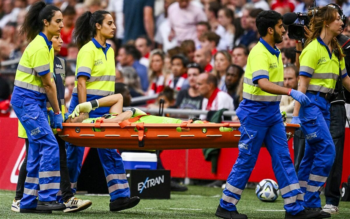 Geblesseerde Ajax-doelman Rulli tot na de winter uit de running