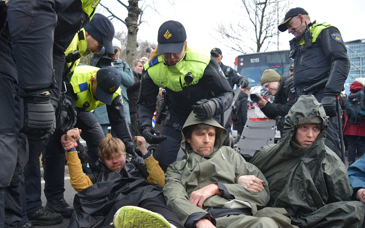 Origineel: Extinction Rebellion wil A12 blokkeren tijdens NAVO-top