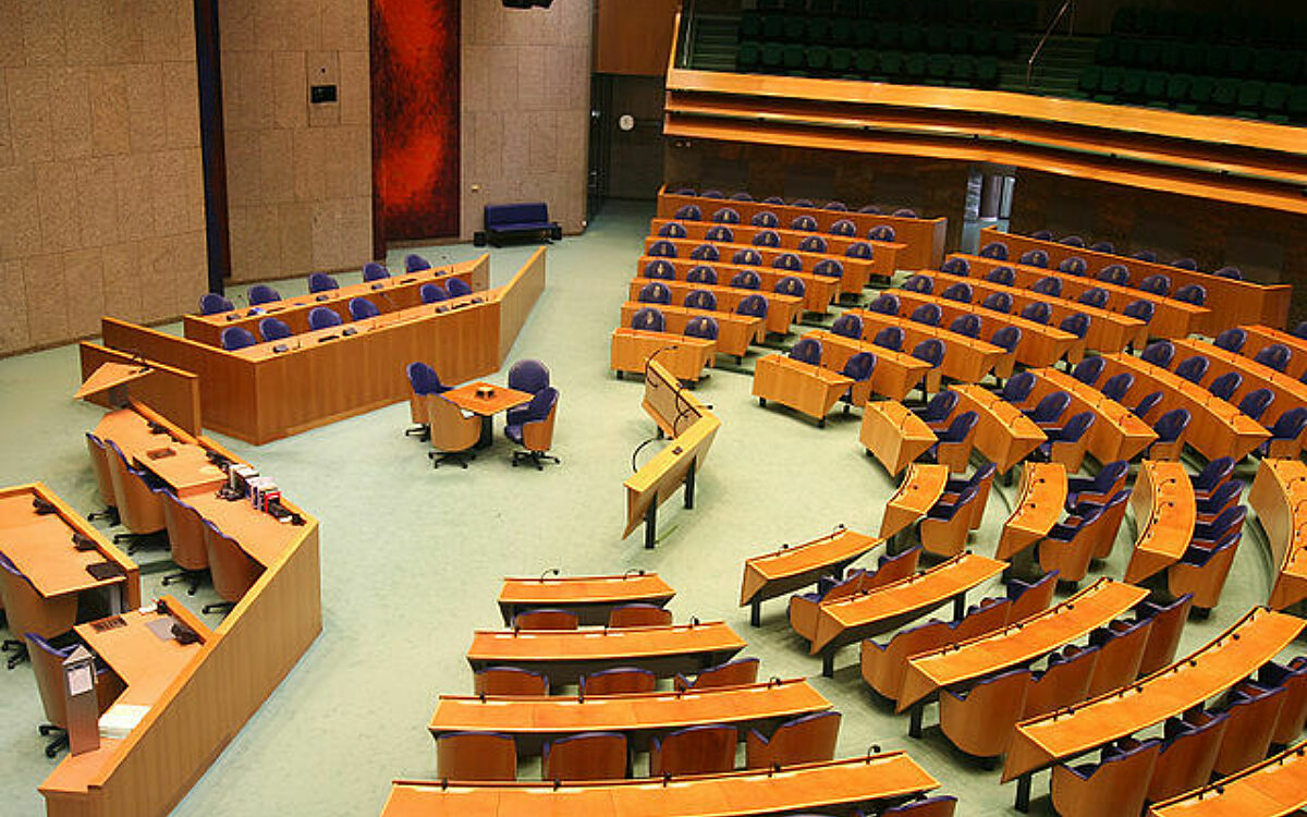 PVV clasht hard met NSC in Tweede Kamer: 'NPO is een nutteloos ding!'
