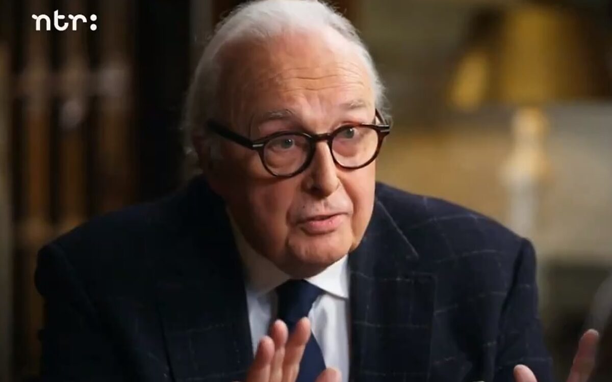 Mart Smeets zegt sorry voor intimideren interviewer Coen Verbraak