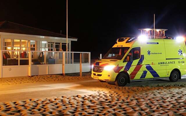 Twee gewonden na steekpartij rond kampvuur op Wijk aan Zee