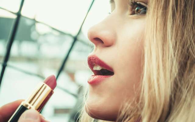 Nieuwe trend: Vipstick, lippenstift voor de vulva