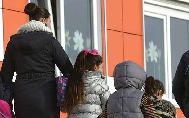 Ophef in Albergen om gerucht over komst asielkinderen: ‘Minder aandacht voor Nederlandse kinderen’