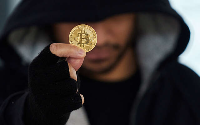 Bizar: Tiener liet ouders ontvoeren om gestolen cryptomiljoenen veilig te stellen
