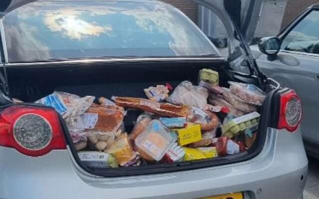'Oost-Europees' gezin jat halve supermarkt leeg in Rheden: voor 700 euro aan boodschappen gestolen